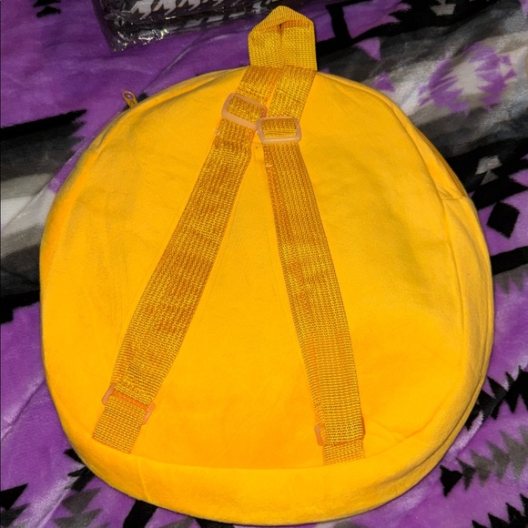 ⭐ 5 for $30 Mix & Match Items.. 
4/Emoji Face Plush Set - Picture 5 of 14